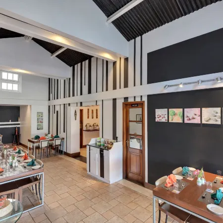 Club Mahindra Danish Villa, Ooty Отели рядом с достопримечательностью «Вершина Доддабетта»