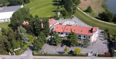 Hotel Piroga Padova Hotels in Selvazzano Dentro