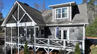 Scenic 4BR 2BA Lake Burton Home Hotels in Rabun County