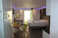 Residence les Jardins de Natallia Hotels in La Seyne-sur-Mer