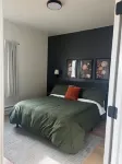 Stylish/Cozy Penn St. Midcentury Retreat - Wifi/AC