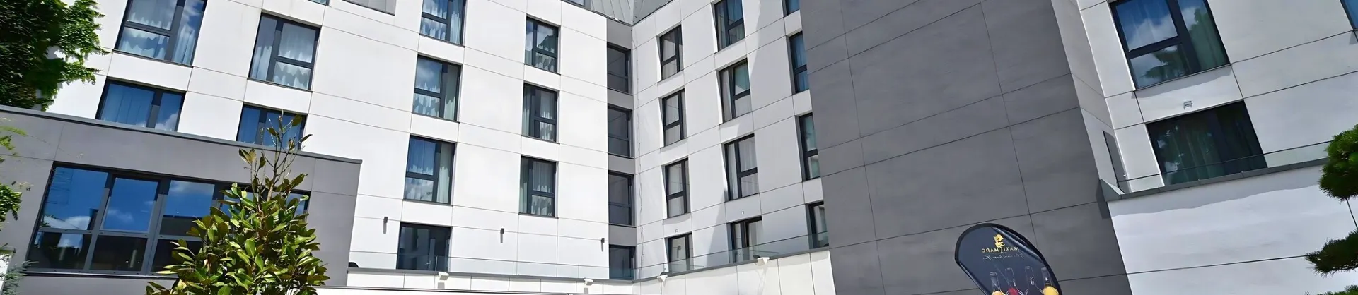 Premium Hotels