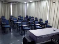 อพาร์ทโฮเทลลาเดเฟนส์ - 2 ดาว