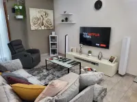 Accra Cozy Retreat with 2 Bedrooms