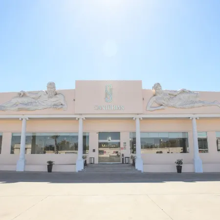 Hotel Santorian