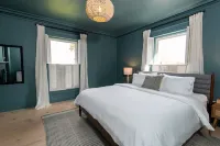 The August House Hotels in Windsor