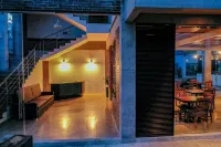 과유페스 호텔 데 아벤투라 아카시아 호텔