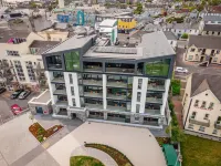 Shoreline Apartments Hotels in Barna