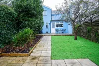 Lobster Cottage - 3 Bedroom Cottage - Tenby - Villas