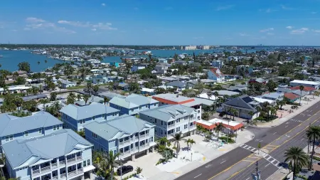 Redington Beach Townhouse 16305