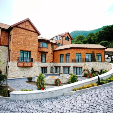 Hill Chalet Hotel & Resort