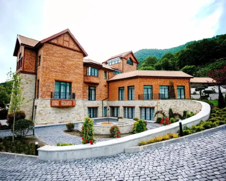 Hill Chalet Hotel & Resort Hotels in Gabala