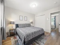 The Comfy Rambler- 6 bd 3 bath House