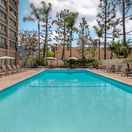 Clarion Hotel Anaheim Resort