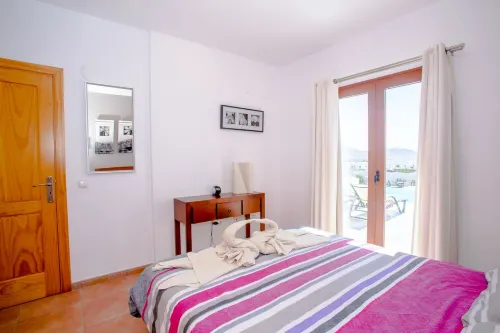 Villa with private heated pool and jacuzzi