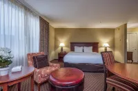 Clarion Collection Hotel Arlington Court Suites
