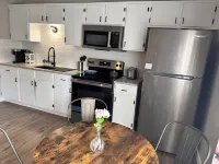 Cozy near Stadiums/ Six Flags/ 2 parking/Wifi