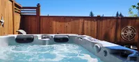 PRIVATE Hot Tub with Valley Views!!