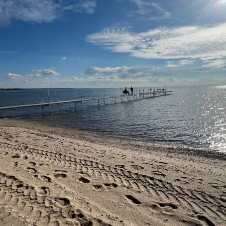 Steps from the Sand: Idyllic Beachfront Rental in Door County