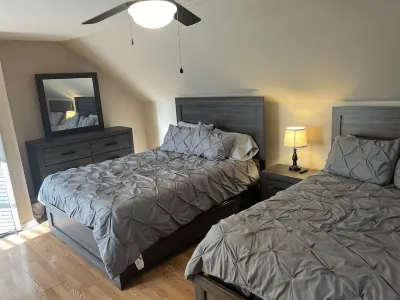 Spacious 3 Bedroom Home in Ewing, NJ – Modern Comfort in a Prime Location Hotels near Ewing Plaza