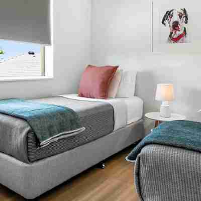 River Place Noosa- Just Steps from the Noosa River Rooms