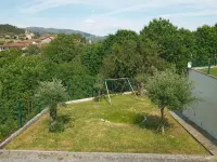 4 Bedroom Private vacation home in SÃ£o Miguel do Prado Hotels in Vila Verde