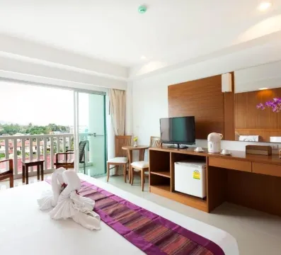 ห้องดับเบิลหรือทวิน, เห็นวิวมหาสมุทรบางส่วน