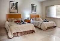 REDUCED RATE! * Beachfront Luxury Puerto Aventuras, Cancun, Mexico