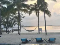 Grand Cayman Oceanfront Condo, Serenity Kai, Kaibo Yacht Club Hotels in North Side