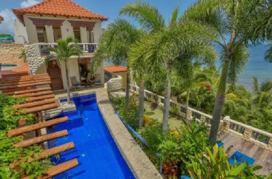Villa Beachcliff,  "The Perfect Island Sanctuary" 酒店