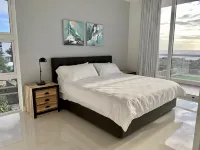 Luxurious 2BD Apt. w/ Ocean Views & Pool & Wi-Fi