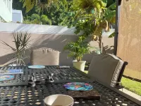 Coastal Town Retreat in Dorado, PR ドラドのホテル