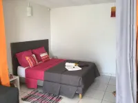 New and luxurious apartment sea view