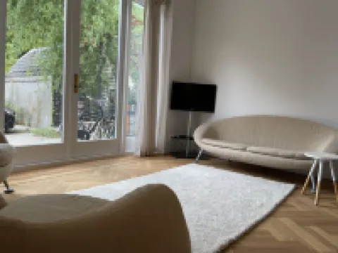 Canal House Historic Centre Gouda Hotels in Gouda