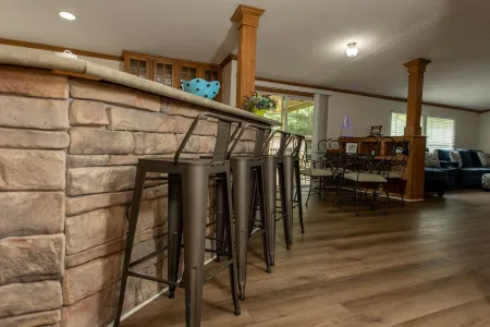 Quiet country living in a newly remodeled mobile home on 1.5 acres - 7 mi to MSU