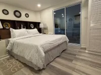 LOCATION IS OUR BEST ACCOMODATION Hotels in Choc