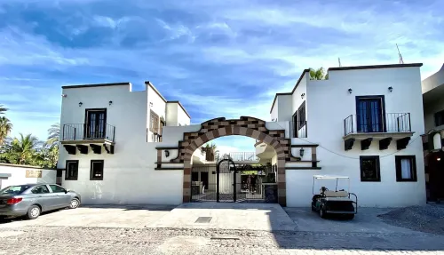 Loreto80– NEW Studio Agave, in downtown by beach