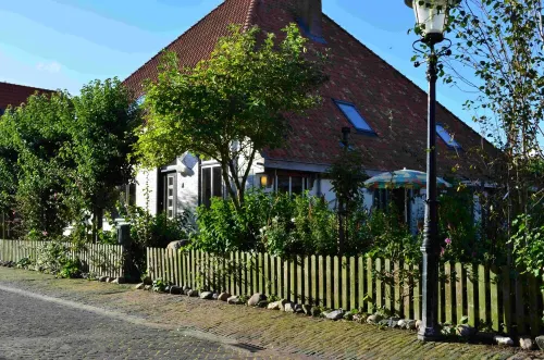 Stylish apartment with garden in a former farmhouse in De Waal - 2-نجوم