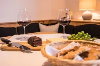 Landhaus Linden Apartment Paula, apartment in a prime location right on the golf course