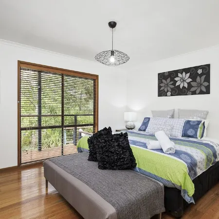Serenity@ Daylesford - wood-fire - aircon - wifi - Netflix
