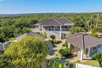 Cabarete Paradise : Your Beachfront Oasis - Villa Azul 14-BDR