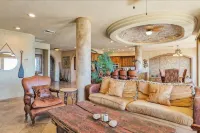 Luxurious 2-Story Oceanview Penthouse w/PVT Hot Tub/Theater Room120” 4K screen
