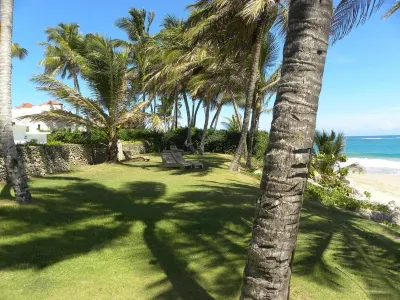 Fabulous Cabarete Villa in Bahia de Arena with Pool, Jacuzzi & Oceanview Deck!  호텔