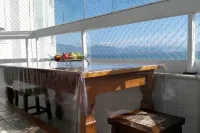 APART FOOT IN THE SAND WITH HEATED POOL - Prainha, Caraguatatuba