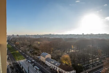 Family apartment at the Gates of Paris