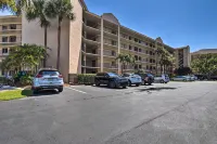 Jupiter Condo w/ Pool Access, Walk to Beach! - Homestays