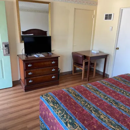 Villa West Motel