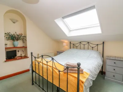 Watershed Cottage