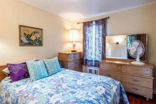 Woodside Inn
