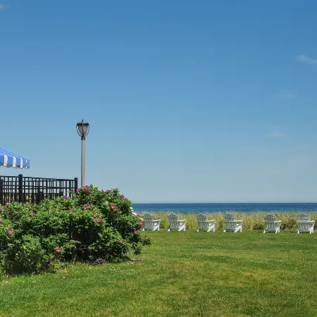 Friendship Oceanfront Suites
